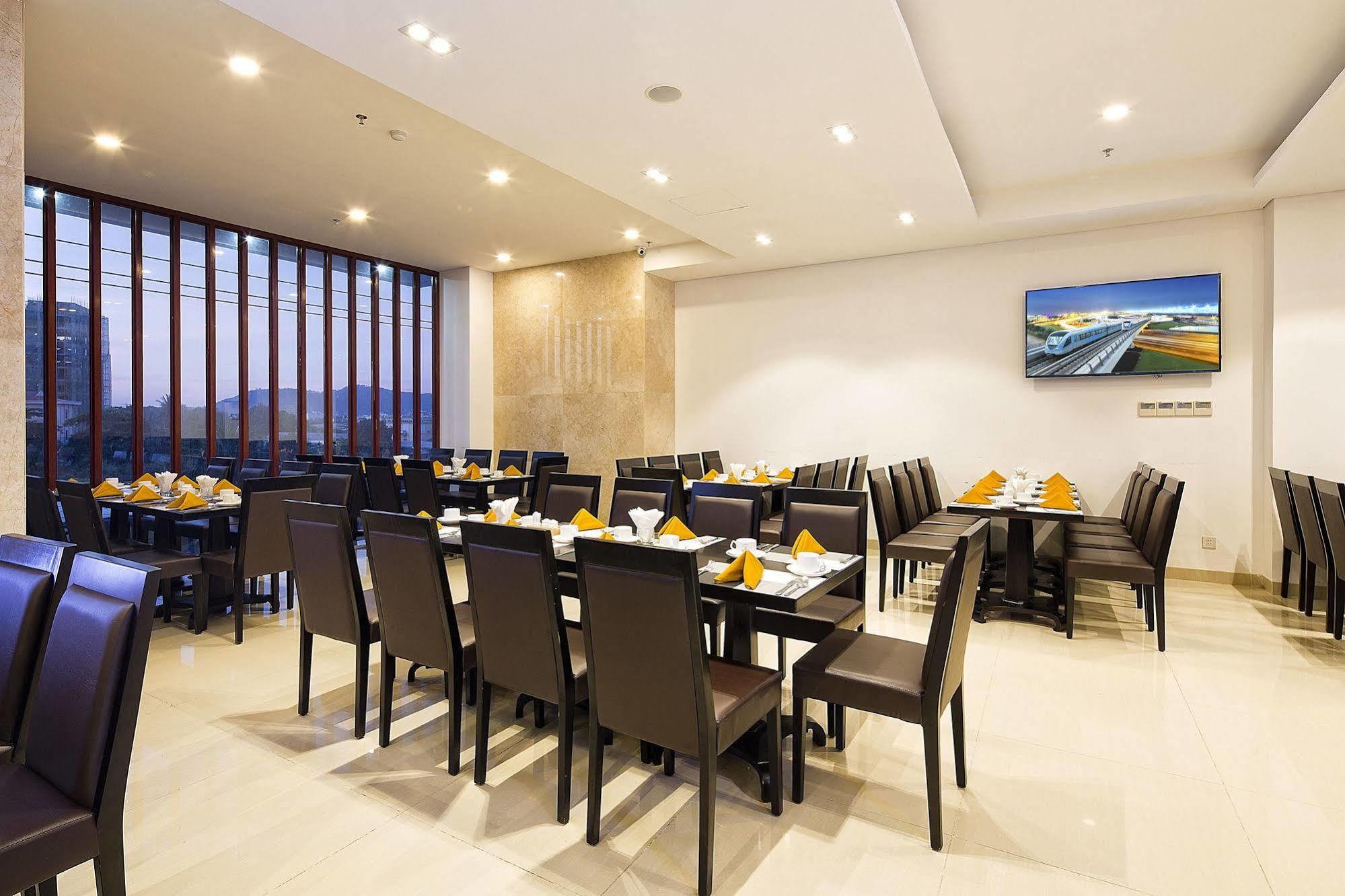 Dendro Gold Hotel Nha Trang Luaran gambar